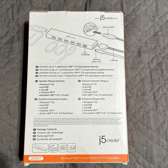 j5create USB 3.0 7-PORT HUB - BLACK - Model: JUH377 - Picture 2 of 6